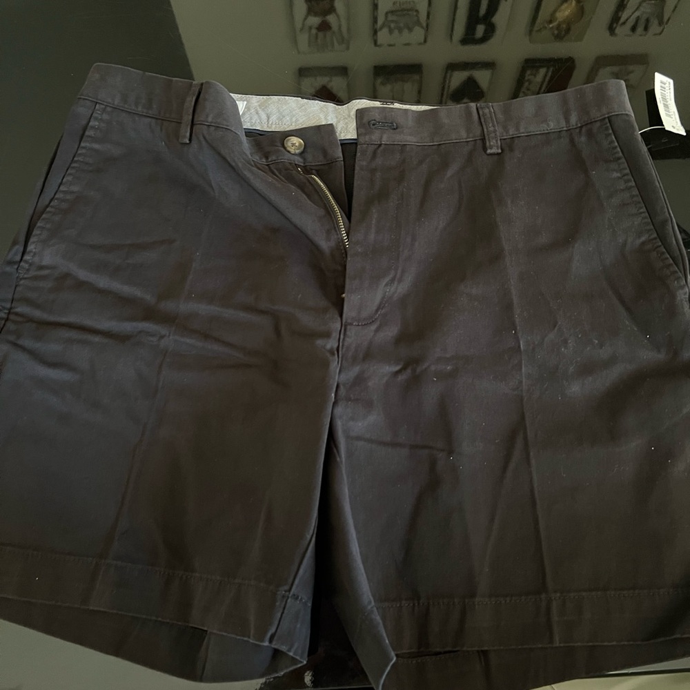 NWT Mens black amazon chino shorts